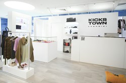 Получите 3,000 бонусов за первую покупку в KicksTown!
